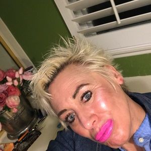 Meet your Posher, Sonya